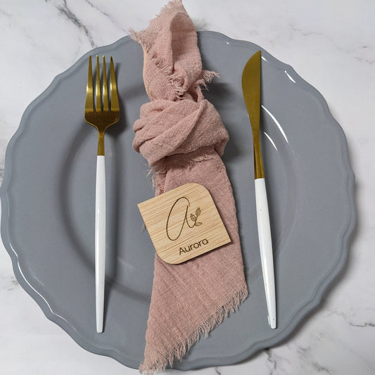 Marcasitios hojas Inicial-Nombre